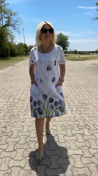 Neya™ - Zomerjurk met ronde hals en mooie print