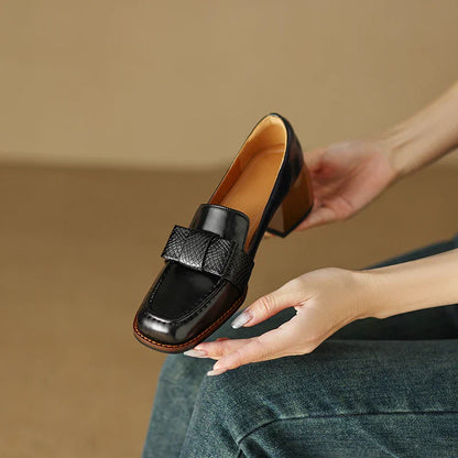 Contessa Knoten Loafers